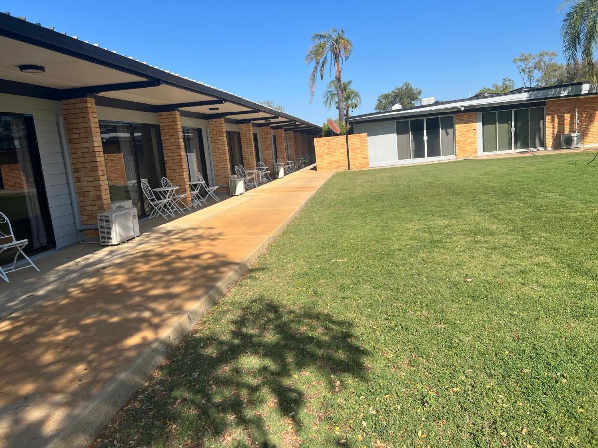 Jumbuck Motor Inn - Pool - Pet Friendly Section - King Beds Longreach Exterior photo